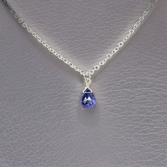 Genuine Tanzanite Pendant Necklace! - Picture 2 of 10